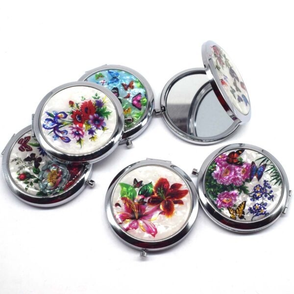 Mezerdoo-pocket-mirror-group2-nabitag