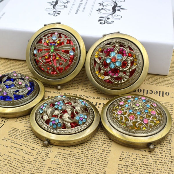 elfs-garden-pocket-mirror-collections-nabitag elfs-garden-pocket-mirror-collections-nabitag