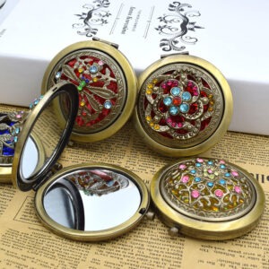 elfs-garden-pocket-mirror-front1-nabitag